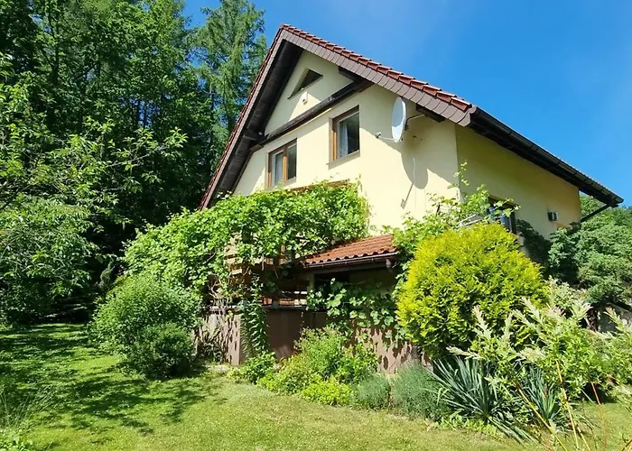 بيت للعطل Zone